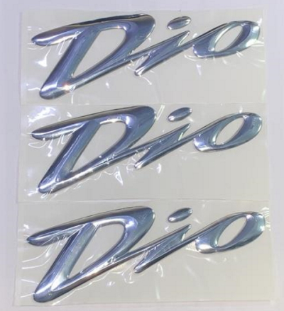 Купить Табличка (наклейка) DIO (3шт, под металл серебро) SILVER DIO в интернет-магазине zipmoto.ru | Интернет-магазин для японских скутеров